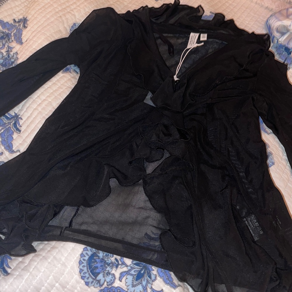 Frilled mesh blouse